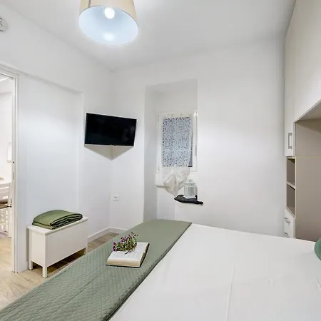 Aparthotel Il Timone E L'ulivo 3*